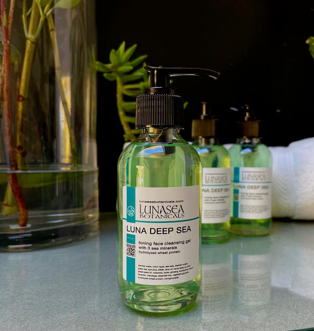 Luna Deep Sea Gel Face Cleanser